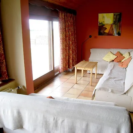 Beautiful Farmhouse In Longchamps With Garden Prázdninový dům *