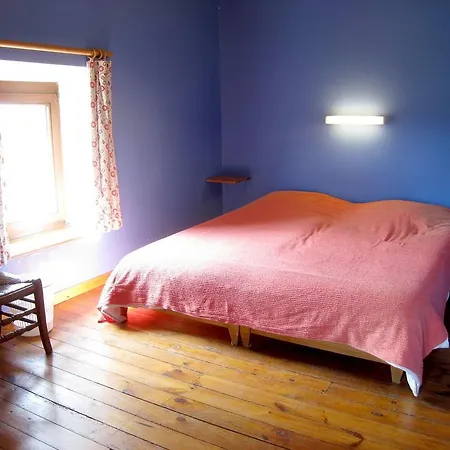 Beautiful Farmhouse In Longchamps With Garden